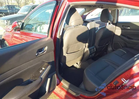 2021 Nissan Altima Platinum Intelligent Awd z USA, uszkodzony, nr VIN 1N4BL4FW4MN314672